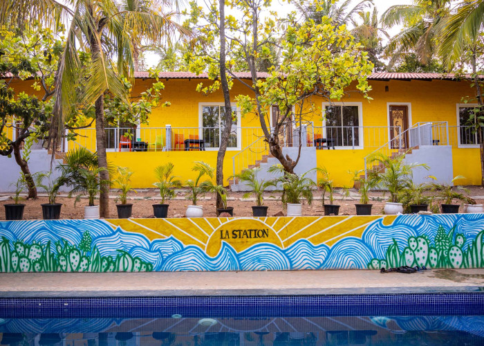 La Station (Veg Only Resort)