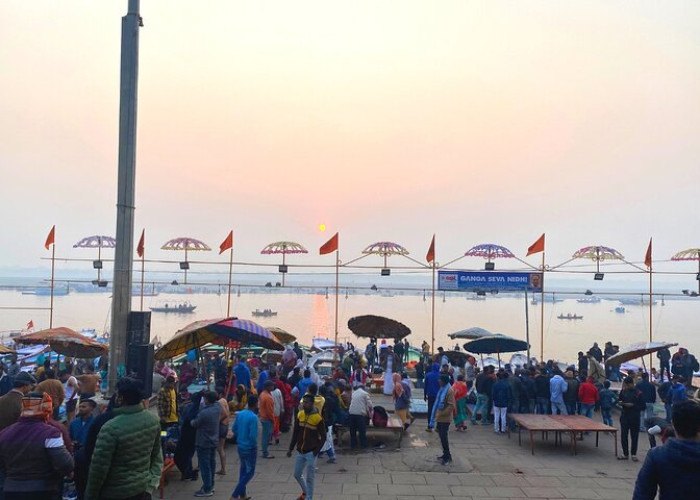 Varanasi Heritage Walk - River & Lanes Walk