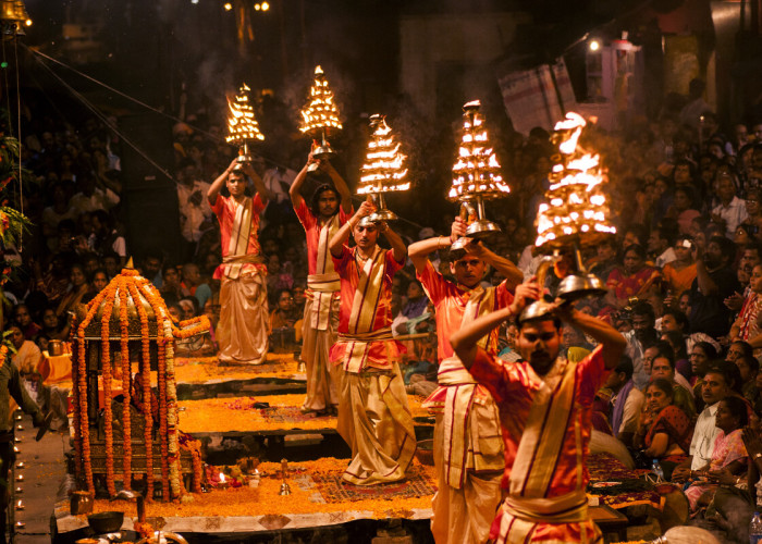 Maha Shivratri Tour in Varanasi