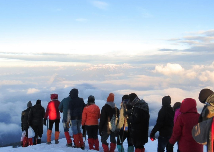 Kedar Kantha Trek